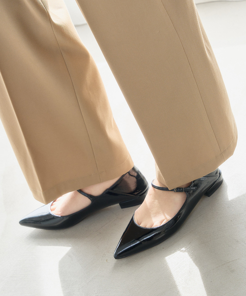 LE TALON(ルタロン)の「《追加2》ポインテッドワンストラップフラット(その他シューズ・レディース・ブラックミックス・25cm/24.5cm/24cm/23.5cm/23cm/22cm/21.5/22.5cm/25.5cm/26cm)」の8枚目の写真