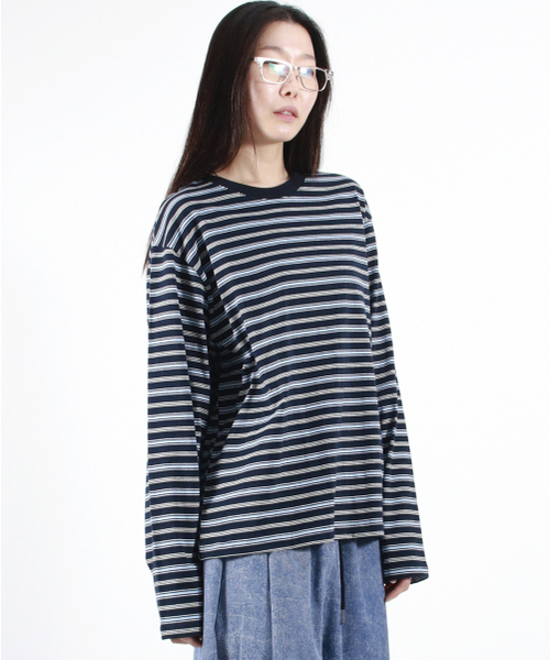DEMARC(ドゥマーク)の「MULTI STRIPE LONG SLEEVE TEE - Navy(Tシャツ/カットソー・レディース・その他・LARGE/MEDIUM)」の4枚目の写真