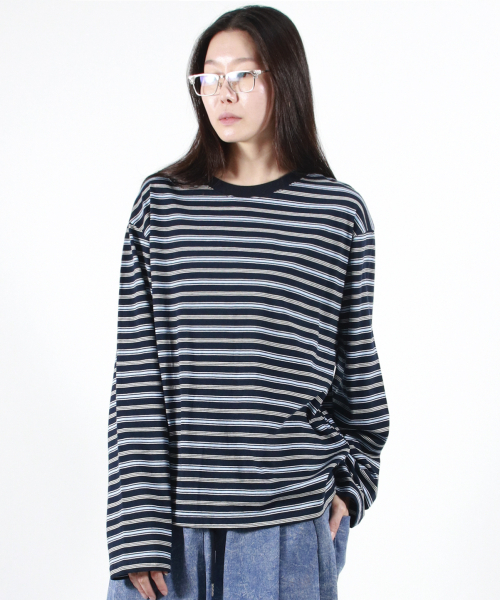 DEMARC(ドゥマーク)の「MULTI STRIPE LONG SLEEVE TEE - Navy(Tシャツ/カットソー・レディース・その他・LARGE/MEDIUM)」の6枚目の写真
