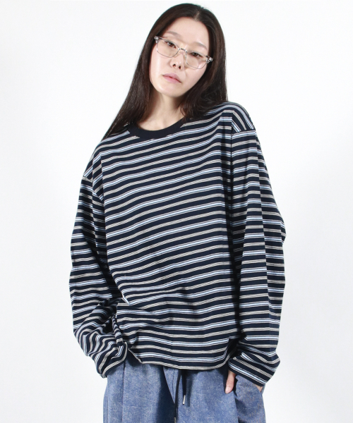 DEMARC(ドゥマーク)の「MULTI STRIPE LONG SLEEVE TEE - Navy(Tシャツ/カットソー・レディース・その他・LARGE/MEDIUM)」の9枚目の写真