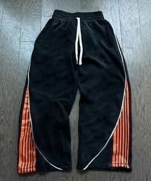 UP START（アップスタート）の「【 B'day / ビーデー 】ベロア調スウェットサイドラインパンツ（スウェットパンツ）」