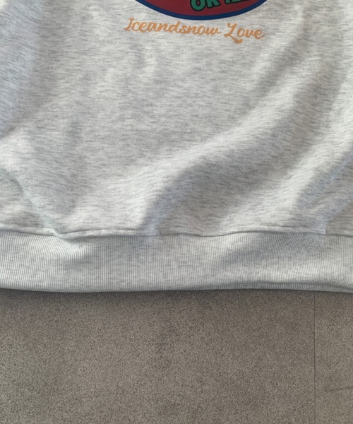 SHEPP（シープ）の「レトロデザインプリントロゴスウェット ロンT（Tシャツ/カットソー・レディース・アイボリー/ブラック/グレー/ホワイト/ネイビー・L/M）」の16枚目の写真