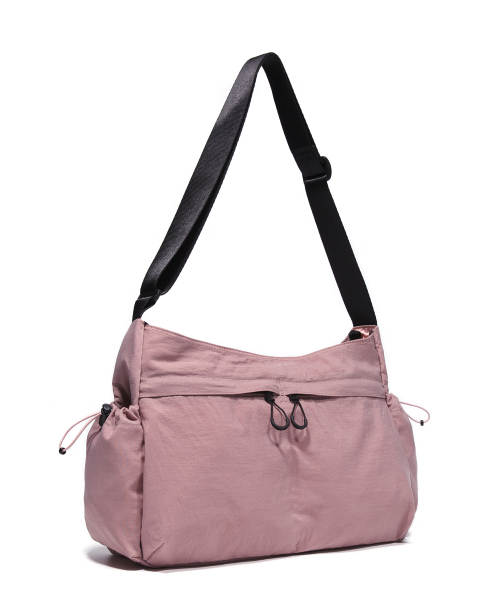 BUTDEEP(バッドディープ)の「036 CROSS BAG-CORAL PINK(メッセンジャーバッグ・レディース・その他・FREE)」の1枚目の写真