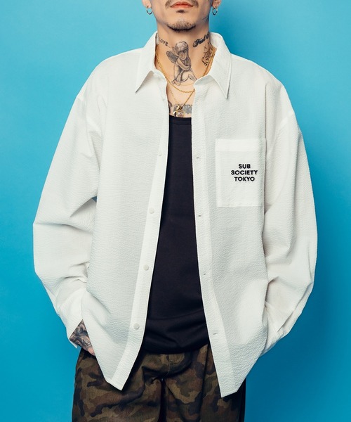 Subciety(サブサエティ)の「Seersucker shirt(シャツ/ブラウス・メンズ・ブルー/ホワイト/ブラック・SMALL/MEDIUM/LARGE/X-LARGE)」の2枚目の写真