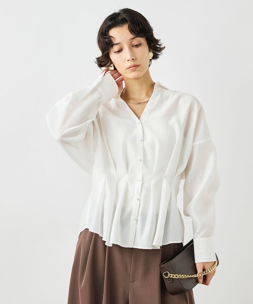 NOLLEY’S（ノーリーズ）の「ウォッシャブルパール釦スキッパータックブラウス（シャツ/ブラウス・レディース・カーキ/サックスブルー/オフホワイト/ネイビー・38）」の20枚目の写真