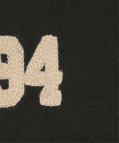 NO NEED(ノーニード)の「カレッジロゴトラジップパーカー(パーカー・メンズ・カーキ/ブラック/ナチュラル・LL/M/L)」の14枚目の写真