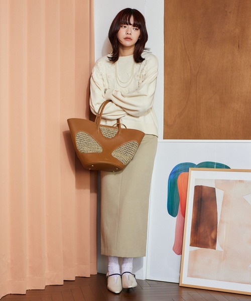 mysty woman（ミスティウーマン）の「花刺繍プチハイニット 640149（ニット/セーター・レディース・オフホワイト/グレー/ブラック・FREE）」の14枚目の写真