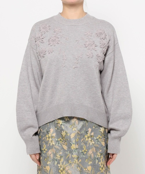 mysty woman（ミスティウーマン）の「花刺繍プチハイニット 640149（ニット/セーター・レディース・オフホワイト/グレー/ブラック・FREE）」の18枚目の写真