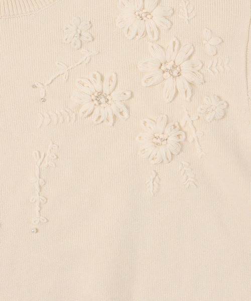 mysty woman（ミスティウーマン）の「花刺繍プチハイニット 640149（ニット/セーター・レディース・オフホワイト/グレー/ブラック・FREE）」の9枚目の写真
