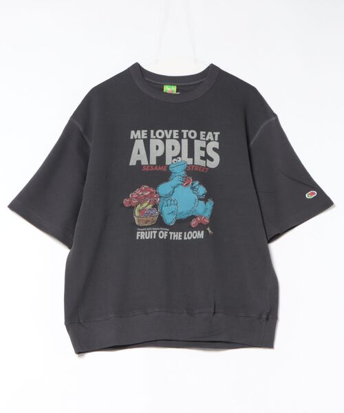 FRUIT OF THE LOOM(フルーツオブザルーム)の「SESAME STREET meets FRUIT OF THE LOOM/ハーフスリーブ2(Tシャツ/カットソー・メンズ・アイボリー/ブラック・L/M)」の2枚目の写真