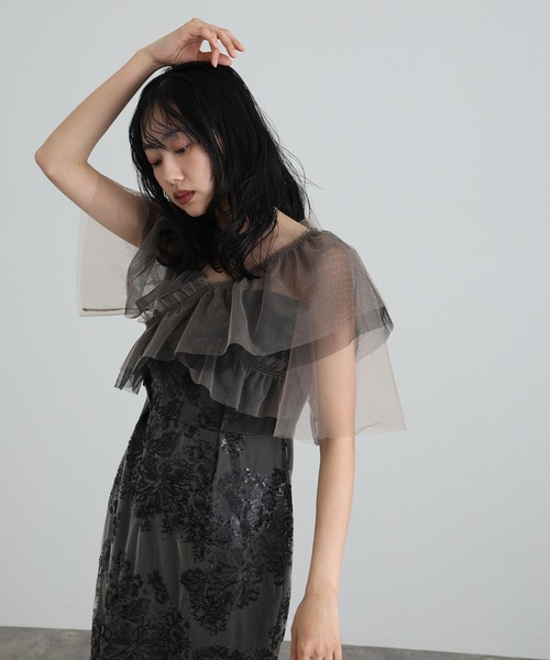 atlo(アトロ)の「ロング&袖あり フォーマル レイヤード チュール Iライン フラワー 刺繍レース セレモニー 結婚式 二次会 パーティー ドレス オケージョンドレス お呼ばれ 同窓会 成人式 (ドレス・レディース・ブラック/グレー/ベージュ・M)」の9枚目の写真
