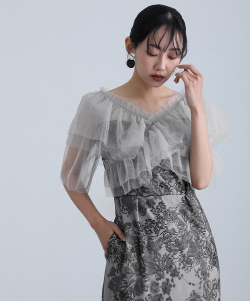 atlo(アトロ)の「ロング&袖あり フォーマル レイヤード チュール Iライン フラワー 刺繍レース セレモニー 結婚式 二次会 パーティー ドレス オケージョンドレス お呼ばれ 同窓会 成人式 (ドレス・レディース・ブラック/グレー/ベージュ・M)」の19枚目の写真