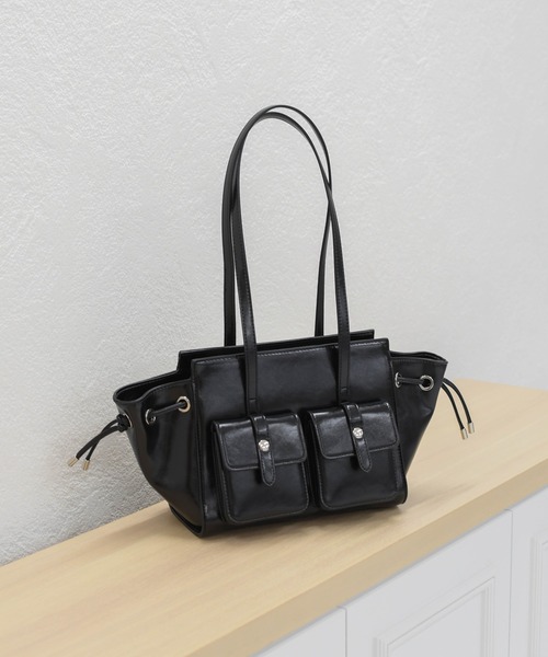 MISCH MASCH(ミッシュマッシュ)の「ダブルポケットトートバッグ(トートバッグ・レディース・ブラック/ベージュ・フリ-)」の5枚目の写真