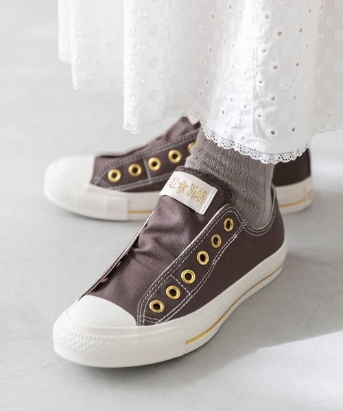 CONVERSE(コンバース)の「CONVERSE ALL STAR GOLDSTRIPE SLIP OX コンバース オールスター ゴールドストライプ スリップ(スニーカー・レディース・アイボリー/ダークブラウン/ブラック・22.5cm/22.0cm/24.5cm/24.0cm/23.5cm/23.0cm/26.0cm/25.5cm/25.0cm)」の3枚目の写真