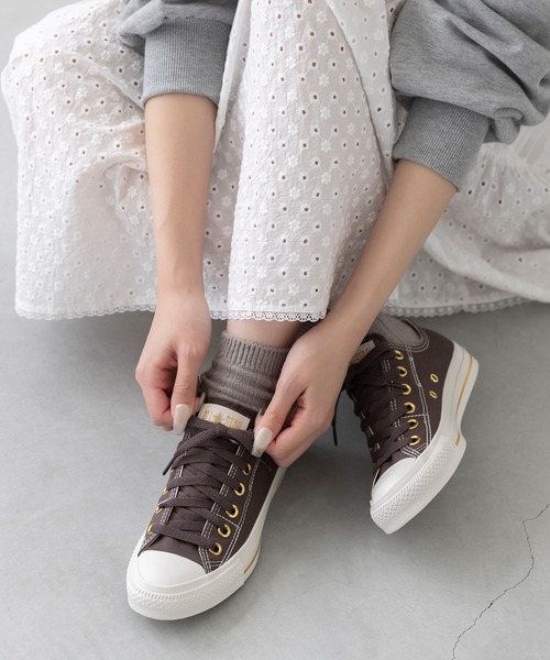 CONVERSE(コンバース)の「CONVERSE ALL STAR GOLDSTRIPE SLIP OX コンバース オールスター ゴールドストライプ スリップ(スニーカー・レディース・アイボリー/ダークブラウン/ブラック・22.5cm/22.0cm/24.5cm/24.0cm/23.5cm/23.0cm/26.0cm/25.5cm/25.0cm)」の15枚目の写真