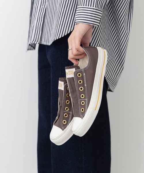 CONVERSE(コンバース)の「CONVERSE ALL STAR GOLDSTRIPE SLIP OX コンバース オールスター ゴールドストライプ スリップ(スニーカー・レディース・アイボリー/ダークブラウン/ブラック・22.5cm/22.0cm/24.5cm/24.0cm/23.5cm/23.0cm/26.0cm/25.5cm/25.0cm)」の5枚目の写真