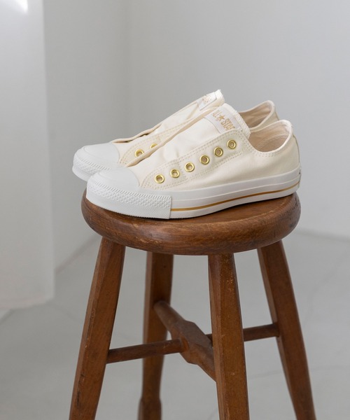 CONVERSE(コンバース)の「CONVERSE ALL STAR GOLDSTRIPE SLIP OX コンバース オールスター ゴールドストライプ スリップ(スニーカー・レディース・アイボリー/ダークブラウン/ブラック・22.5cm/22.0cm/24.5cm/24.0cm/23.5cm/23.0cm/26.0cm/25.5cm/25.0cm)」の13枚目の写真