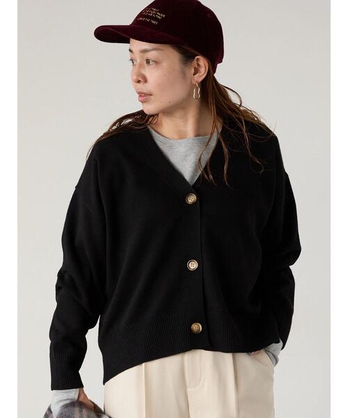 Lugnoncure(ルノンキュール)の「ソフトタッチニットVネックショートカーディガン(カーディガン/ボレロ・レディース・グリーン/ピンク/ブラック/グレー・F)」の2枚目の写真