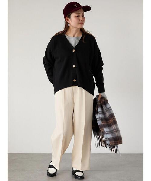 Lugnoncure(ルノンキュール)の「ソフトタッチニットVネックショートカーディガン(カーディガン/ボレロ・レディース・グリーン/ピンク/ブラック/グレー・F)」の18枚目の写真