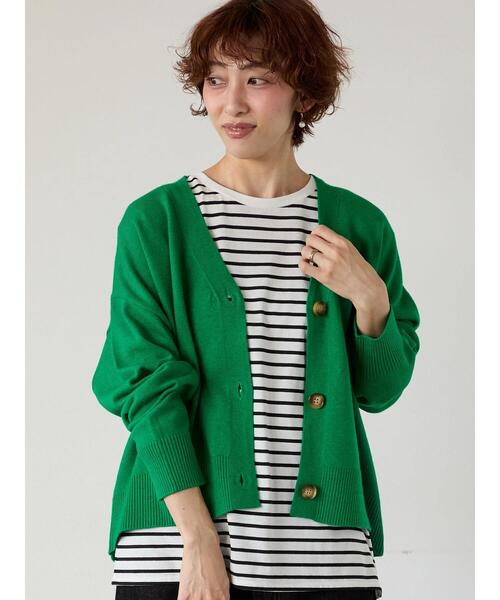 Lugnoncure(ルノンキュール)の「ソフトタッチニットVネックショートカーディガン(カーディガン/ボレロ・レディース・グリーン/ピンク/ブラック/グレー・F)」の5枚目の写真
