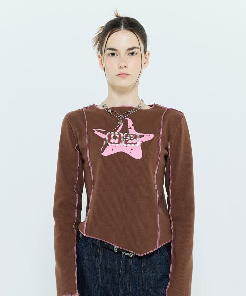 LARTIGENT(ラーティゼン)の「L6 OVERLOCK UNBALANCE SLEEVE TEE(BROWN)(Tシャツ/カットソー・レディース・その他・FREE)」の4枚目の写真