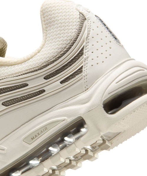 NIKE(ナイキ)の「NIKE Air Max TL 2.5(ナイキ エア マックス TL 2.5)(スニーカー・メンズ・ベージュ系/ブラック系・25cm/25.5cm/26cm/26.5cm/27cm/27.5cm/28cm/28.5cm/29cm)」の8枚目の写真