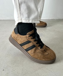 wears（ウェアーズ）の「６色展開 配色カジュアルダブルラインスニーカー（スニーカー）」