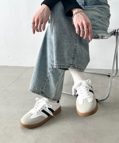 wears（ウェアーズ）の「６色展開 配色カジュアルダブルラインスニーカー（スニーカー・レディース・ホワイト/ライトグレー/ピンク/ブラウン/ブラック/ブルー・23.5cm/24.5cm）」の16枚目の写真