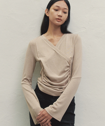 MAKE A TOAST（メイクアトースト）の「ドレープシャーリングトップ ベージュ MBDFTO006BE（ニット/セーター）」