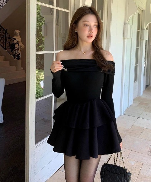 ROTATE オフショルミニワンピース　ドレス セール】オフショルティアードミニワンピース（ワンピース）｜Sibra