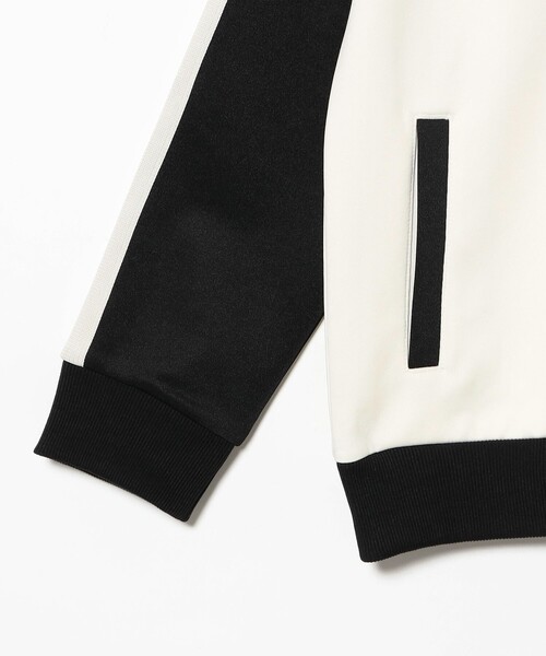 BEAMS（ビームス）の「【別注】FRED PERRY / トラックジャケット（ジャージ・メンズ・オフホワイト/チャコールグレー・SMALL/MEDIUM/LARGE/X-LARGE）」の5枚目の写真