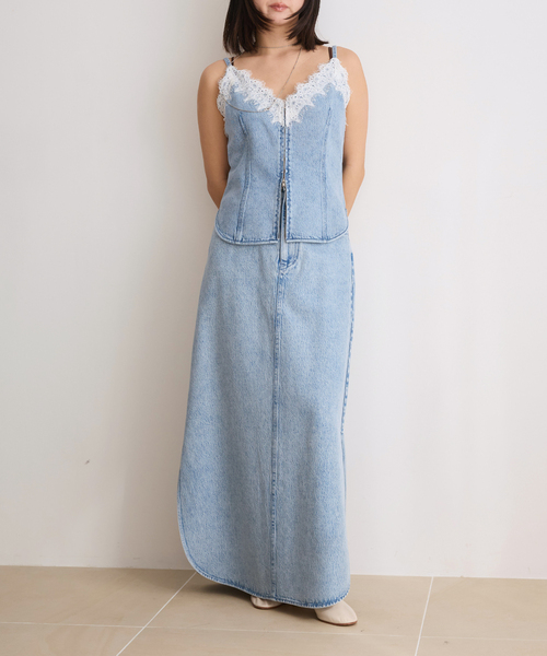 IENA LA BOUCLE（イエナラブークル）の「IENA LA BOUCLE ソフトデニムレースコンビキャミソール（キャミソール・レディース・ライトブルー・FREE）」の5枚目の写真