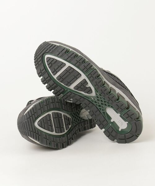 ASICS(アシックス)の「GEL-QUANTUM 360 I AMP / ゲルクォンタム 360 アイ エーエムピー(スニーカー・メンズ・ブラック×グレー・25.5/28.5/24.5/23/29/29.5/26.5/26/27.5/24/27/25/23.5/28)」の2枚目の写真