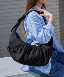 OUTDOOR PRODUCTS(�A�E�g�h�A�v���_�N�c)��OUTDOOR PRODUCTS/�A�E�g�h�A�v���_�N�c WIDE EGG SHOULDER BAG �n���h���M���U�[ �N�����b�T���^ �V�����_�[�o�b�O 2026�N�t��(�V�����_�[�o�b�O)