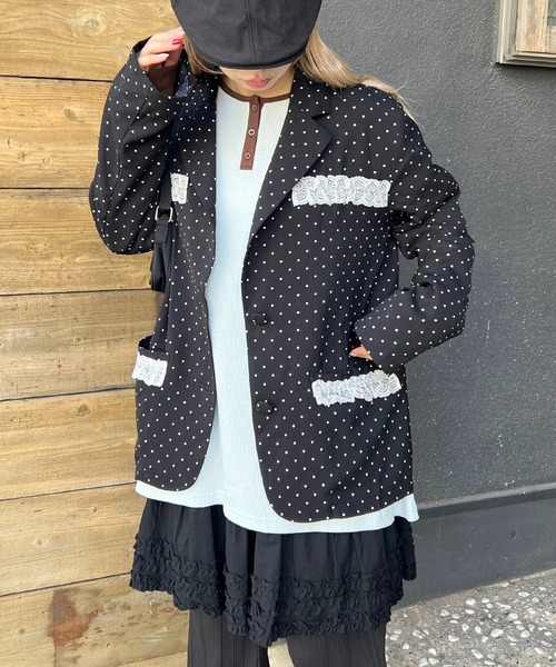 WC（ダブル シー）の「レースポイントオーバージャケット（テーラードジャケット・レディース・グレー/ブラック・FREE）」の10枚目の写真