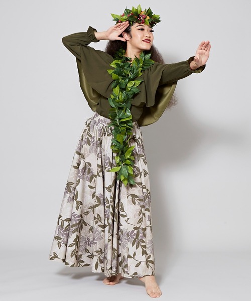 Maunaloa(マウナロア)の「【Maunaloa】ワイドフリルシャーリングブラウス 長袖(シャツ/ブラウス・レディース・カーキ/ブラック/ブルー/ダークブラウン/ホワイト・L/M/S/XS)」の19枚目の写真