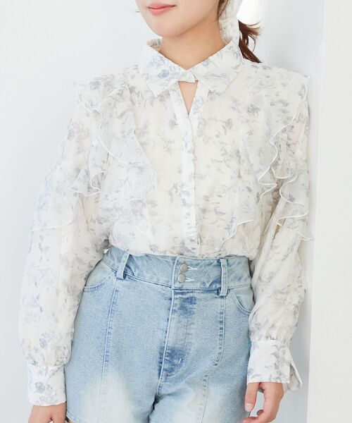 MAJESTIC LEGON（マジェスティックレゴン）の「襟付きエアリーフリルブラウス（シャツ/ブラウス・レディース・グレー系その他/ピンク/ベージュ系その他2/アイボリー・MEDIUM）」の9枚目の写真