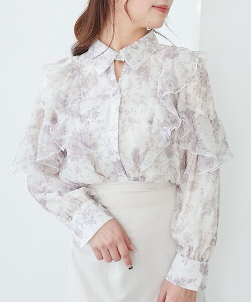 MAJESTIC LEGON（マジェスティックレゴン）の「襟付きエアリーフリルブラウス（シャツ/ブラウス・レディース・グレー系その他/ピンク/ベージュ系その他2/アイボリー・MEDIUM）」の21枚目の写真