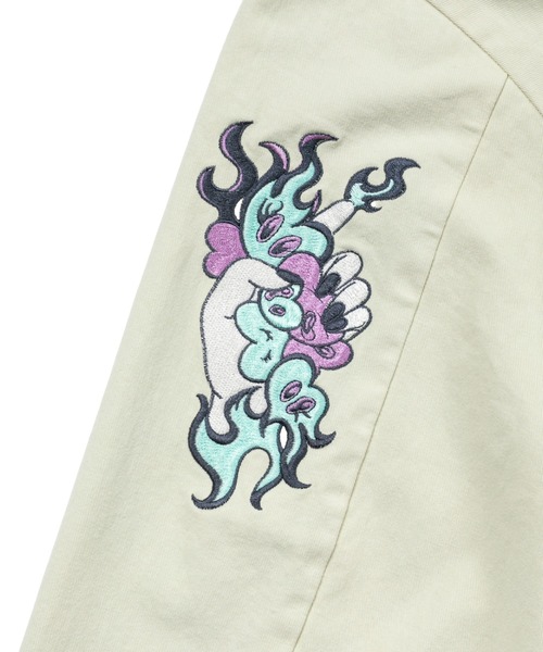 TXA(ティーエックスエー)の「田中かえ Embroidery Jacket(ブルゾン・メンズ・スミクロ/ライトグリーン系・1/3)」の19枚目の写真