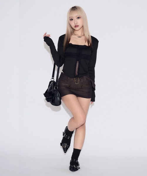 tinkerend(ティンカーエンド)の「Cross Whisper Lace Top / クロスウィスパーレーストップ(Tシャツ/カットソー・レディース・ブラック/ホワイト・FREE)」の17枚目の写真