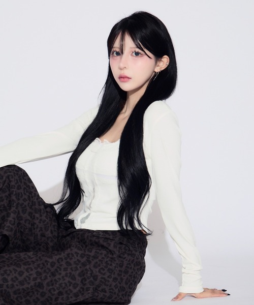 tinkerend(ティンカーエンド)の「Cross Whisper Lace Top / クロスウィスパーレーストップ(Tシャツ/カットソー・レディース・ブラック/ホワイト・FREE)」の19枚目の写真