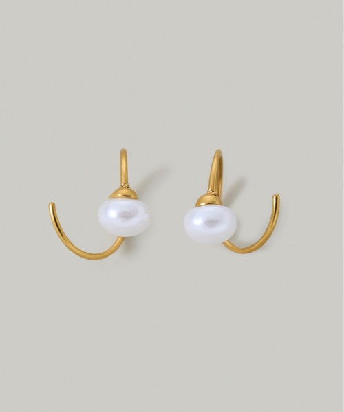 Jolie Toujours(ジョリトゥジュール)の「【汗や水に強い】〈ステンレス〉淡水パールダブルサークルピアス(ピアス(両耳用)・レディース・ゴールド/シルバー・FREE)」の7枚目の写真