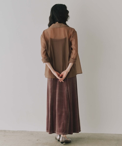 kaene（カエン）の「シアージャケットセットベロアドレス【結婚式 二次会 同窓会 成人式 パーティードレス】（ドレス・レディース・ブラック/ブラウン・M/S）」の11枚目の写真