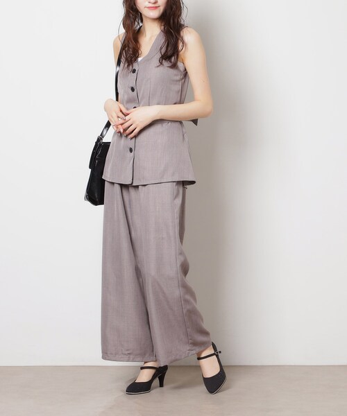 ESPERANZA(エスペランサ)の「ラメパイピングストラップパンプス(パンプス・レディース・グレー系2/アイボリー系2/ブラウン系8/ブラック系2・23.0cm/22.5cm/24.5cm/24.0cm/23.5cm)」の12枚目の写真