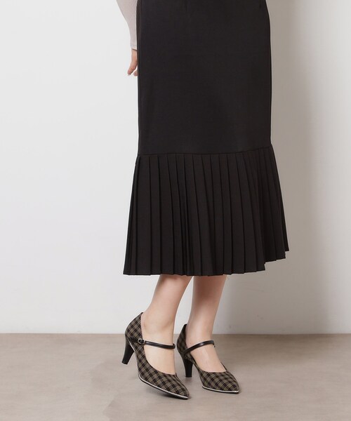 ESPERANZA(エスペランサ)の「ラメパイピングストラップパンプス(パンプス・レディース・グレー系2/アイボリー系2/ブラウン系8/ブラック系2・23.0cm/22.5cm/24.5cm/24.0cm/23.5cm)」の15枚目の写真