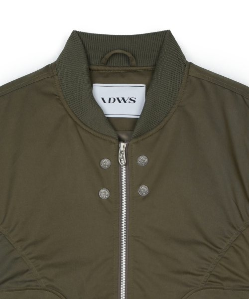 IDWS(アイドンワナセル)の「Circle Shirring Logo Ma-1 Khaki(ブルゾン・レディース・その他・0/2/1)」の4枚目の写真