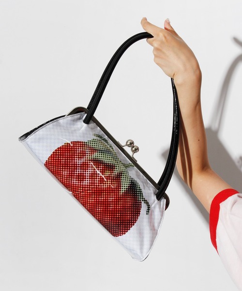 HEY!MrsROSE(ヘイミセスローズ)の「HEY! Mrs ROSE(ヘイ!ミセスローズ)Overlap Boston(ハンドバッグ・レディース・ブラック/ピンク・FREE)」の1枚目の写真