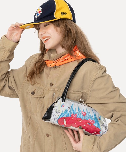 HEY!MrsROSE(ヘイミセスローズ)の「HEY! Mrs ROSE(ヘイ!ミセスローズ)Overlap Boston(ハンドバッグ・レディース・ブラック/ピンク・FREE)」の13枚目の写真