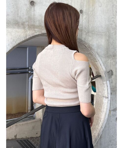 MURUA（ムルーア）の「ZIPカシュクールハーフニット（ニット/セーター・レディース・ブラック/ベージュ/ブルー/ダークオレンジ・FREE）」の22枚目の写真