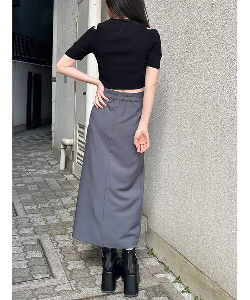 MURUA（ムルーア）の「ZIPカシュクールハーフニット（ニット/セーター・レディース・ブラック/ベージュ/ブルー/ダークオレンジ・FREE）」の7枚目の写真